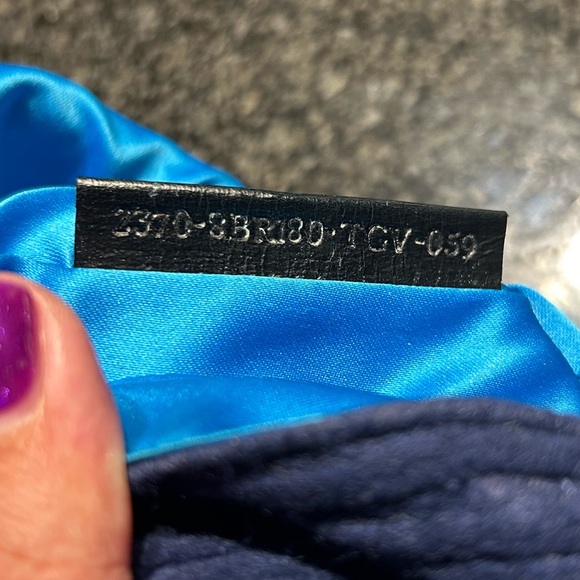 Authentic FENDI baguette wool handbag - Picture 11 of 16